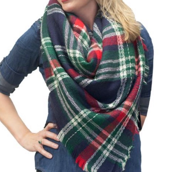 Charlotte Russe Accessories - Charlotte Russe Navy, Green & Red Blanket Scarf